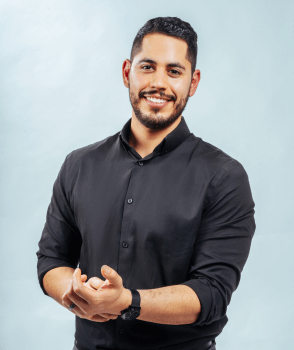 Dr. Cesar Herrera
